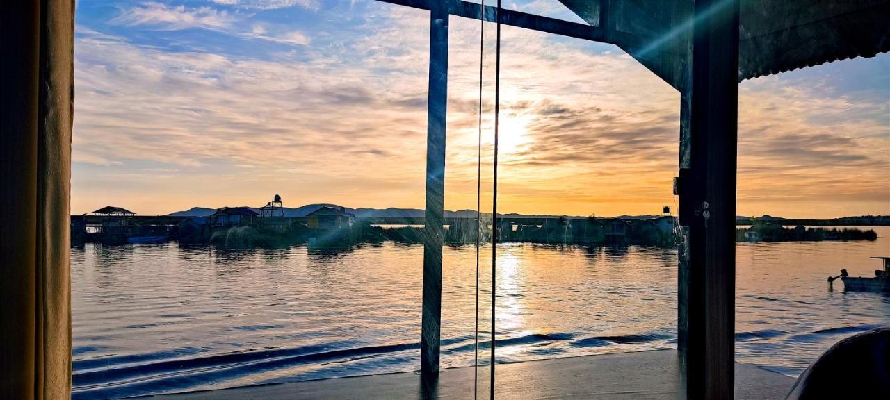 プーノ Titicaca Habitacion Panoramica Vista Al Amanecerヴィラ エクステリア 写真